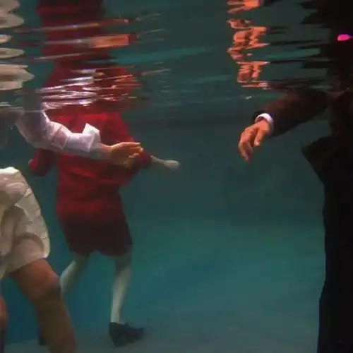  为什么男生都喜欢让女生发照片