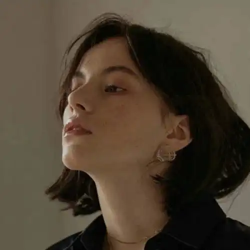  有哪些闪闪亮亮,少女又酷飒的女生头像闺蜜头像