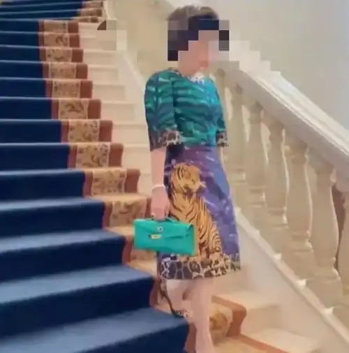  北京7套房的网红被封,查无此人了