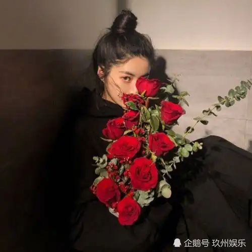 男票回你消息太慢试试这3招小窍门,乖乖让他秒回