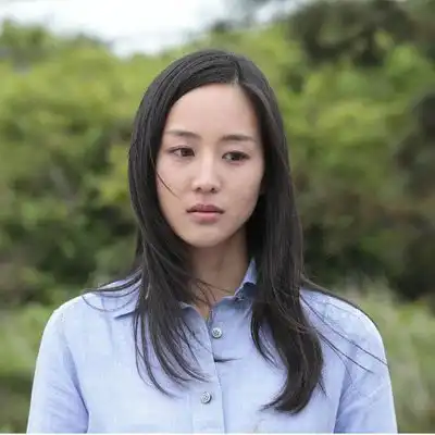 张钧甯携妈妈姐姐幸福出游,母女三人久违同框颜值超养眼