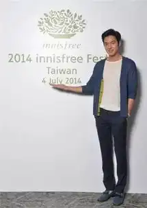  想泡国民初恋你得学长腿欧巴这么穿