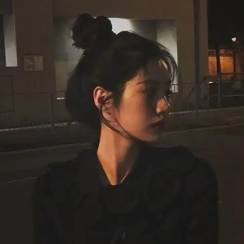  影子爱情,女生头像