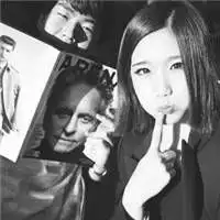  指缝间的忧伤犹如黑白之间