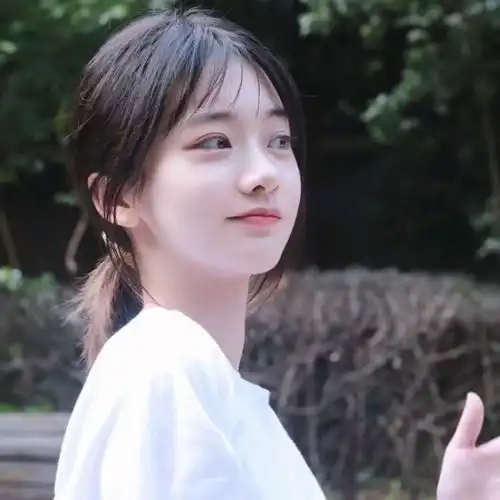 优选女生头像