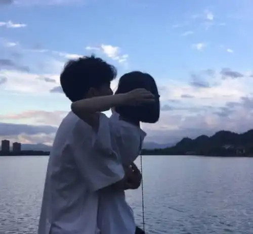  女生做到3不要,男票想离开都难,乖乖做你的小奶狗