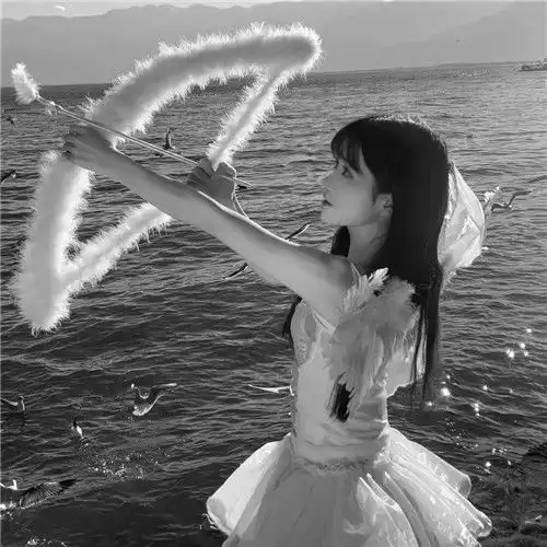  唯美女生黑白头像图片,不可错过的神秘魅力