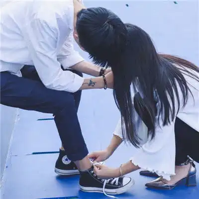  女生被分手后,如果做出以下5种行为,说明她深深爱过你