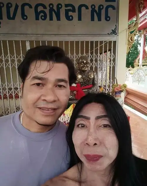  看完这篇泰国网红的文章,我觉得我的24k黄金狗眼都要瞎了