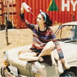  求一张和这张图对应的情侣头像