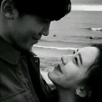  黑白头像情侣一人一张最新版情侣头像黑白一对