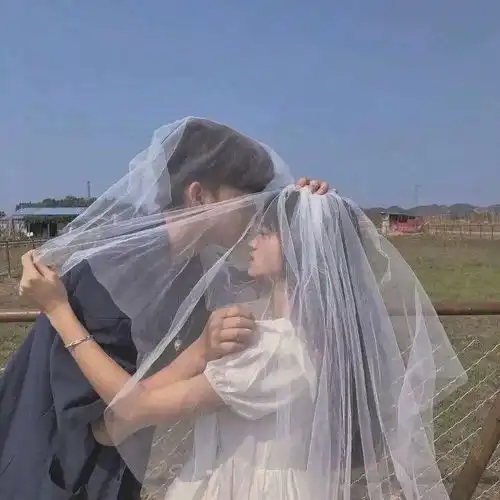  情侣头像我已经不知道以后遇到的人要有多耐心才可以让我感受到爱