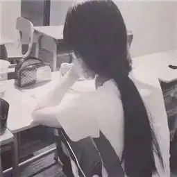  如果一个男生在学校每次都会搜寻一个女生,可是一对视又马上低头,这算什么男孩是处女座,女孩是魔蝎座