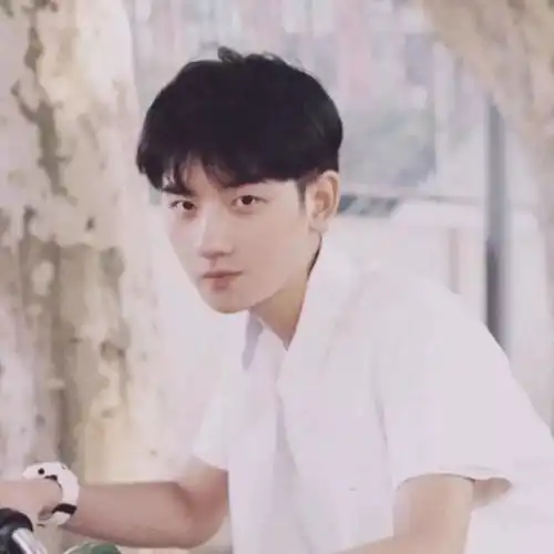  有这三种表现的男生,一定喜欢你