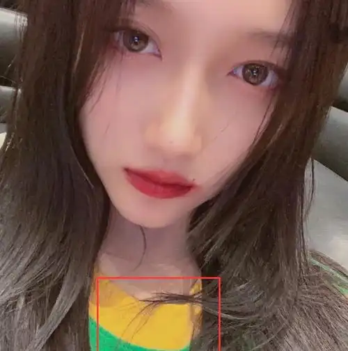  关晓彤不理油条争议与柠檬精,晒鹿晗情侣装又暗戳戳撒糖了