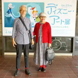  情人节完美穿搭范本,只服这些ins上的情侣博主