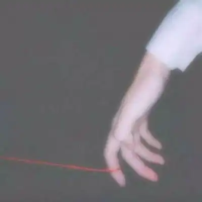  真实手牵手情侣头像一对两张抖音情侣牵手图片只有手