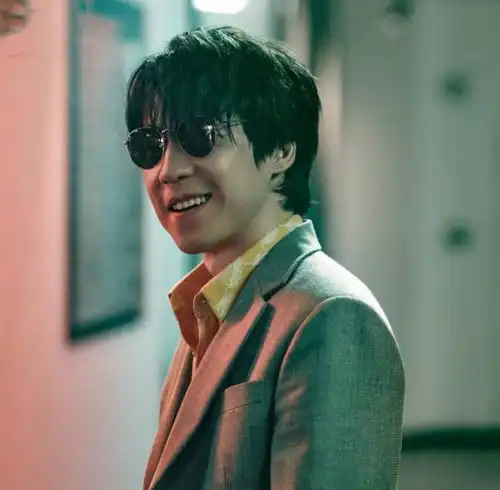  扫黑风暴老宁做坏事前后,吃的白色东西是啥孙兴早已剧透