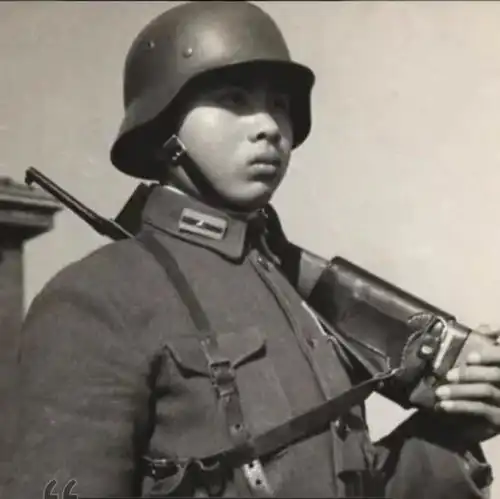  在民国,别以为军阀都很阔绰你知道养一个师需要花多少钱吗