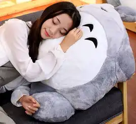  求下面这张图片的情侣头像,类似的也可以