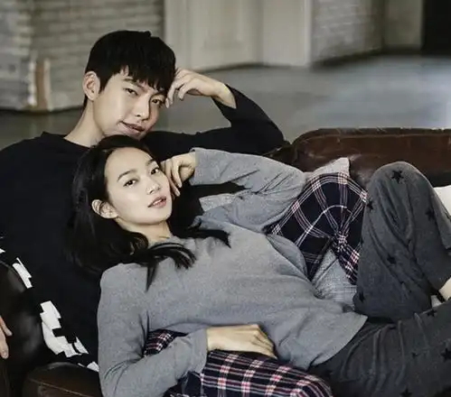  盘点韩国演艺圈12对情侣,热恋数月vs爱情长跑7年