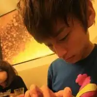  谁能找个好看的头像给我丫