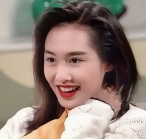  杨幂周柯宇朱茵初恋刘谦背锅黄奕约会