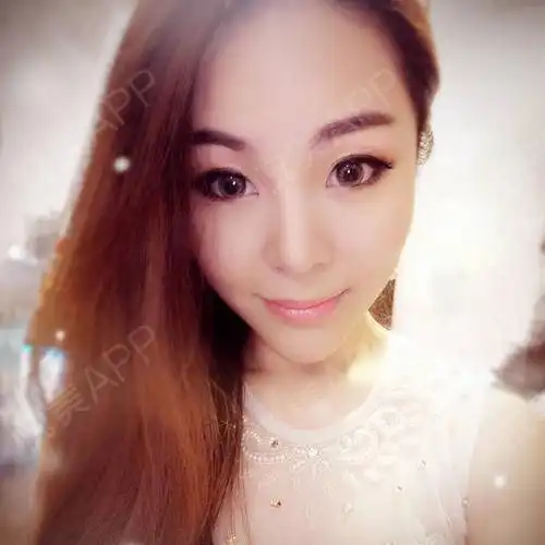  又快到了毕业季,这是我的高中同学们,我们是文科班,...垫下巴悦美整形