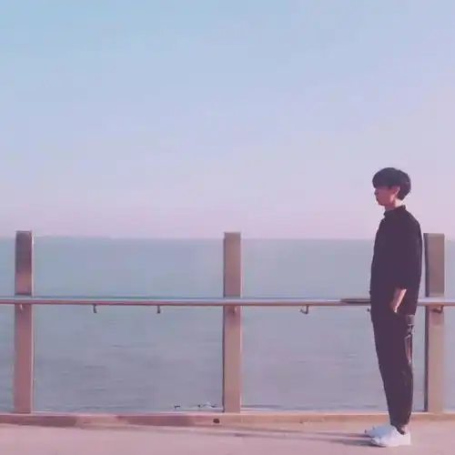  不烂大街的情侣头像