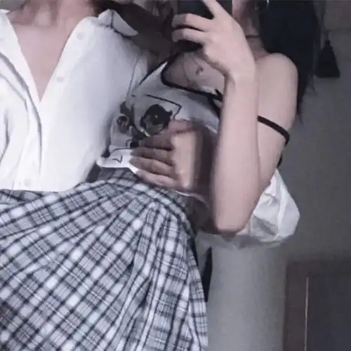  情侣头像请允许我成为你的四季限定