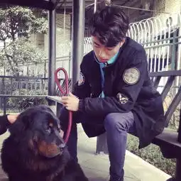  耳尺,一个来自大山里的藏族男孩