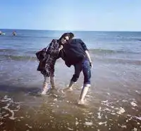  我不要思念你,我要紧挨着你