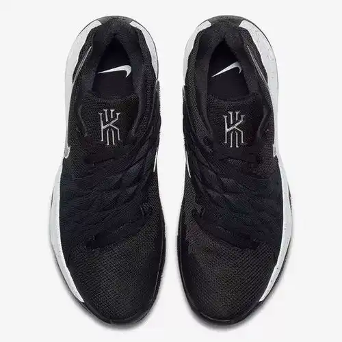  nikekyrielow1黑白配色