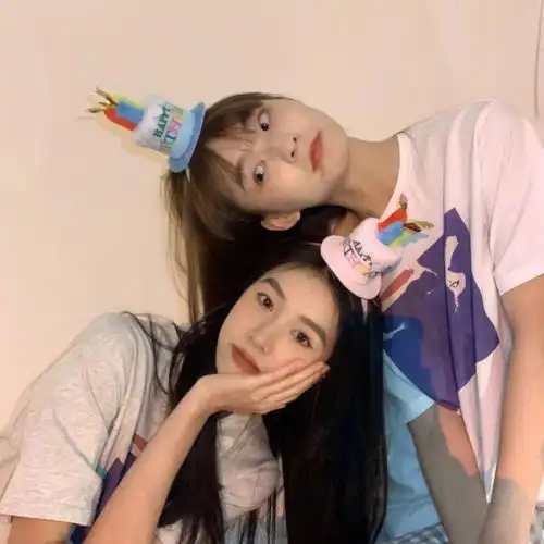  系列头像你也是从小到大被父母捧在手心长大的,怎么在爱情里却要一直忍让迁就凭什么