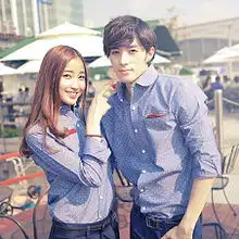  情侣款圆点时尚长袖衬衫