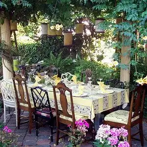  家用餐桌椅图片效果图