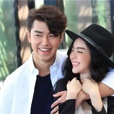  网图情头情侣双人真人我恋上你的笑你的人