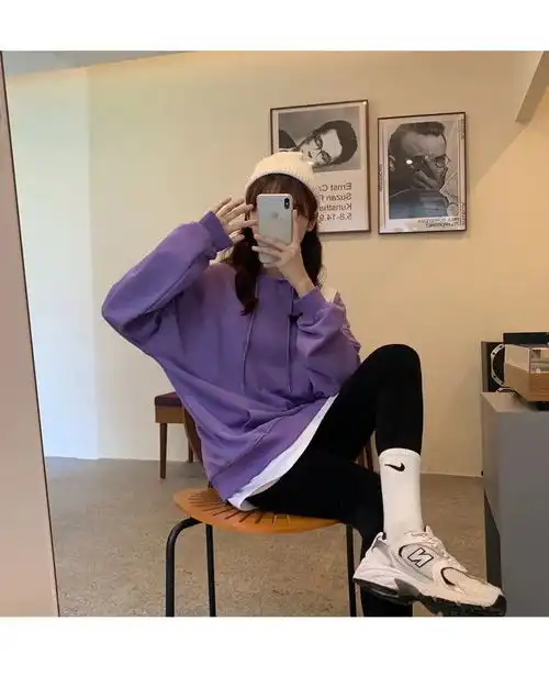  秋季薄款长袖上衣女装2020新款宽松慵懒风圆领卫衣女韩版情侣款