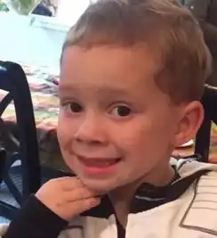  迷之尬笑和花式懵逼的最新代言人,看来是时候换一轮表情包了