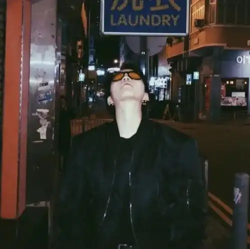  情侣头像对小众朋友圈背景图无抵抗力