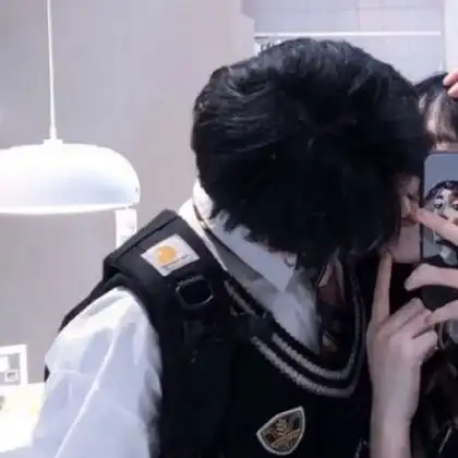  情侣头像简单干净大方,大大方方的其实很好