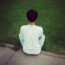  情侣头像男背影