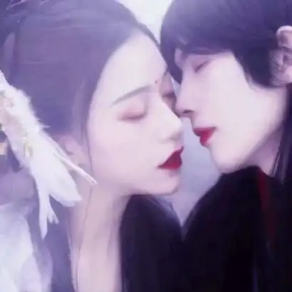  真人古风情头一对两张图片