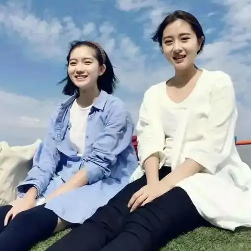 晴朗的天彩色的云唯美情侣网名qq网名扣扣居
