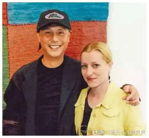  61岁刘雪华与秦汉是最佳荧幕情侣爱上刘德凯却成一生的噩梦