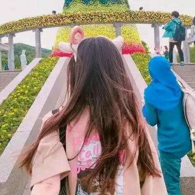  名字叫尔晴的女生真的太惨了哈哈哈哈哈