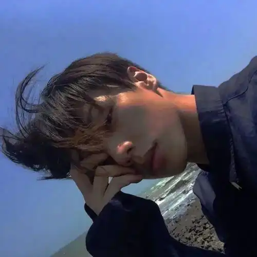  男生头像因为喜欢,可迎万难