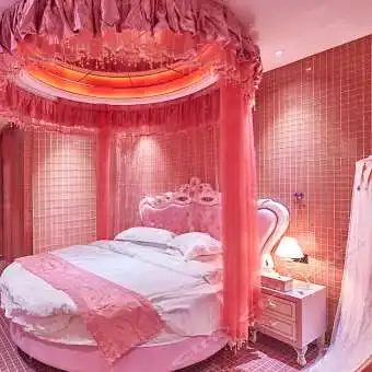  携程酒店万爱情侣酒店广州华师地铁站店原2099爱情酒店预订万爱情侣酒店广州华师地铁站店原2099爱情酒店价格点评电话地址查询携程旅行手机版