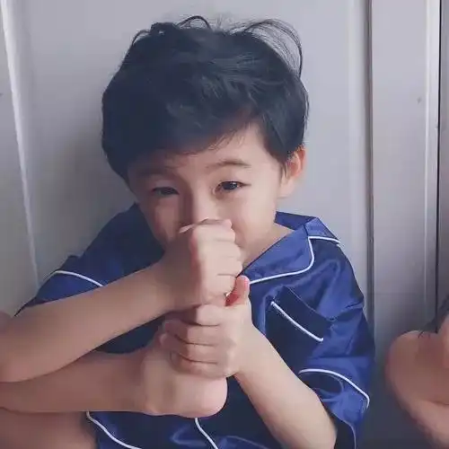  情侣头像我想你,连萤火虫都知道