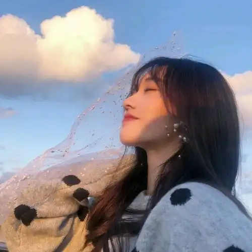  真人女头今日心情上上签